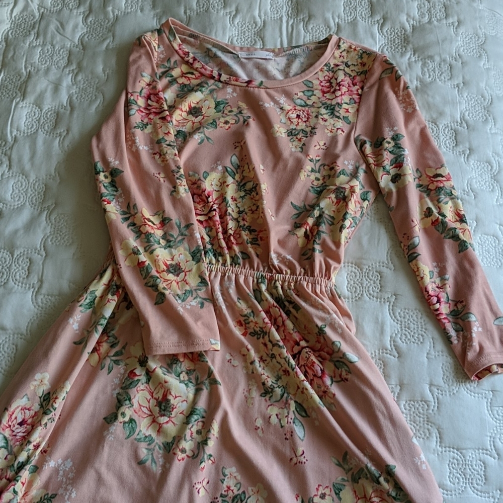Women's dress